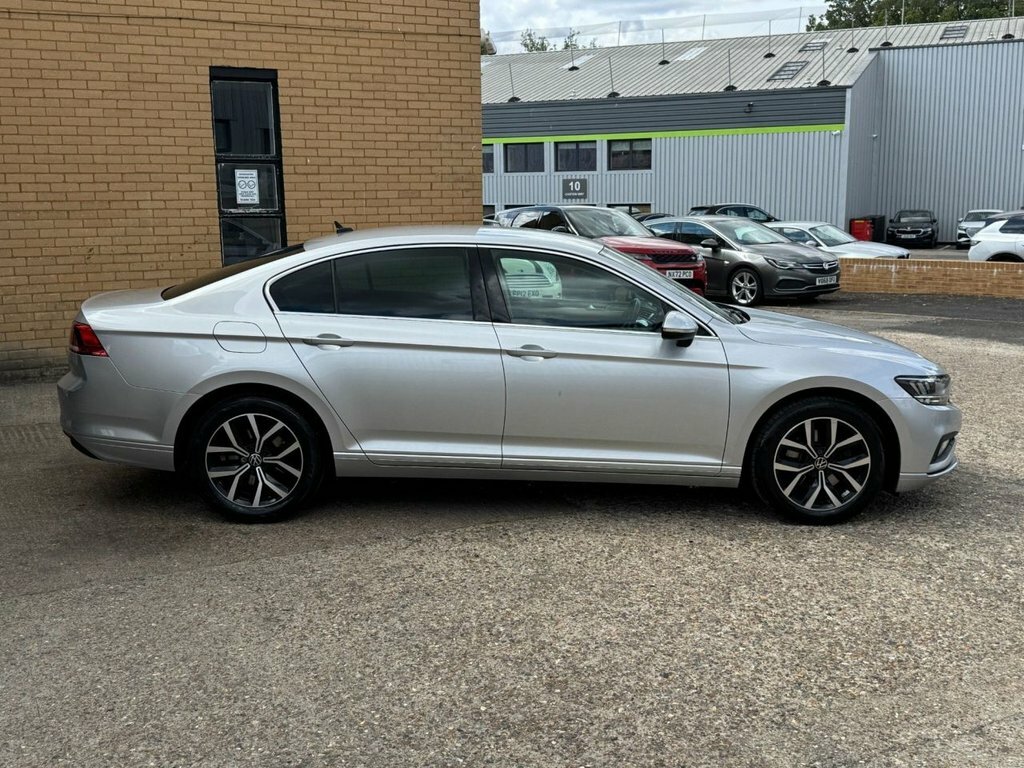 Volkswagen Passat 1.5L Sel Silver #3