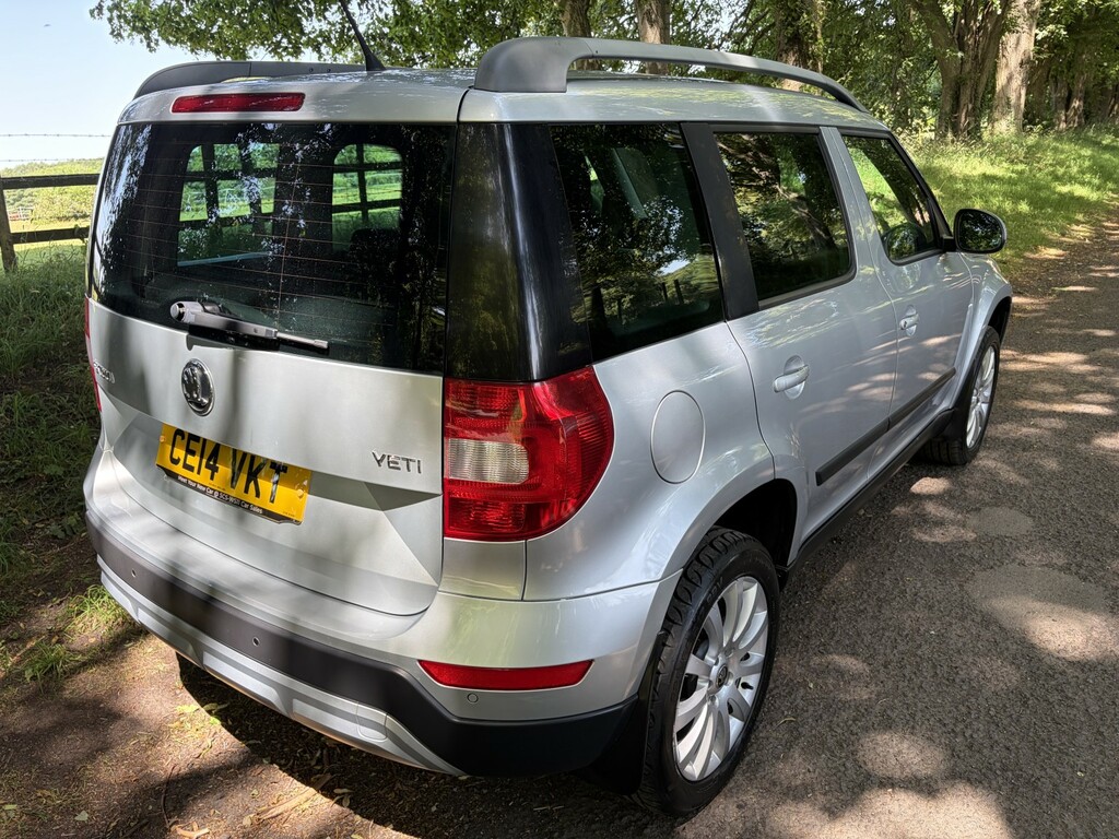 Skoda Yeti Suv 2.0 Tdi Se 2014 Silver #6