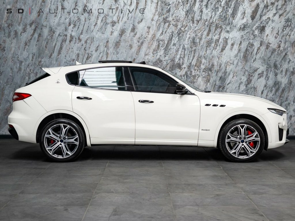 Maserati Levante Levante Gransport V6 Grey #7