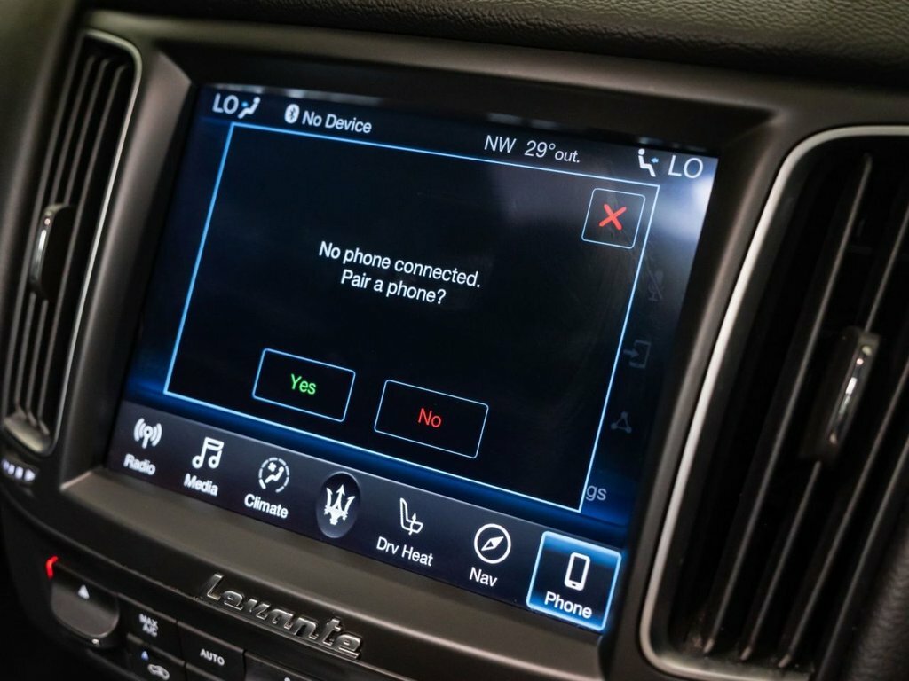 Maserati Levante Levante Gransport V6 Grey #40