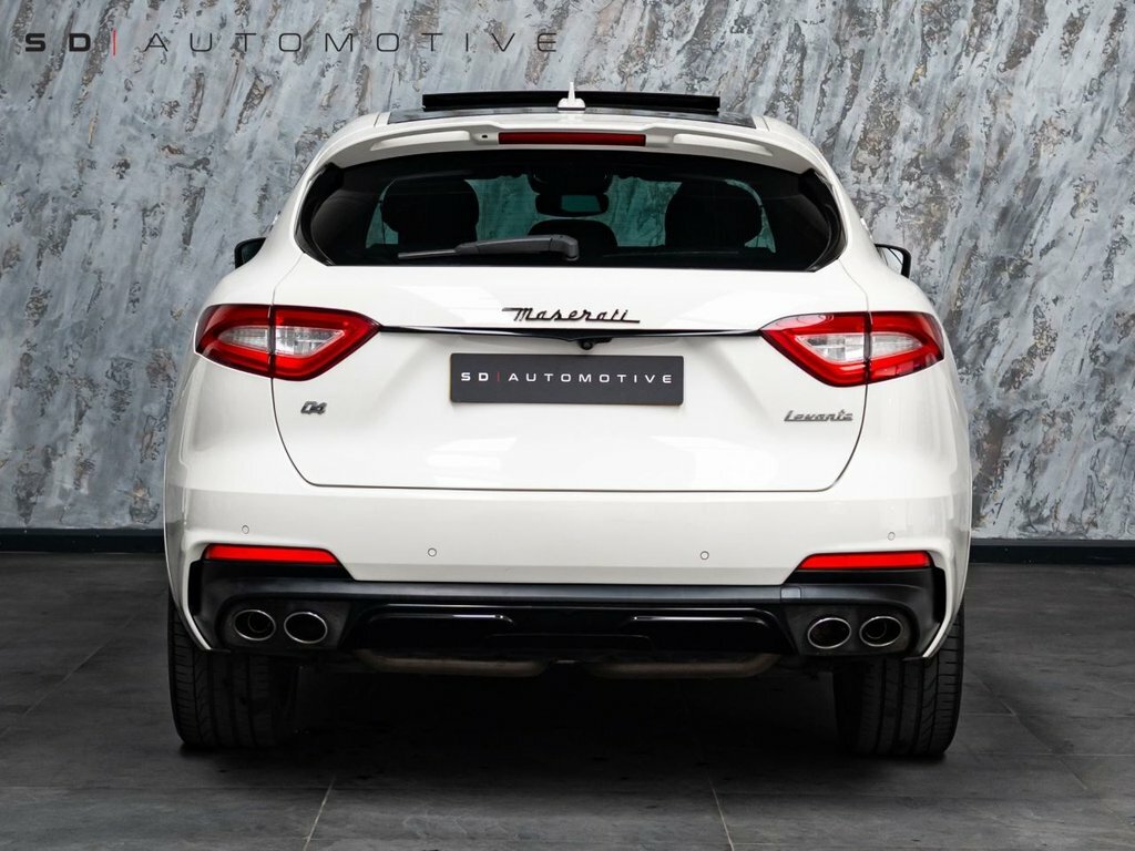 Maserati Levante Levante Gransport V6 Grey #15
