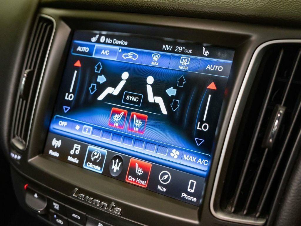 Maserati Levante Levante Gransport V6 Grey #38