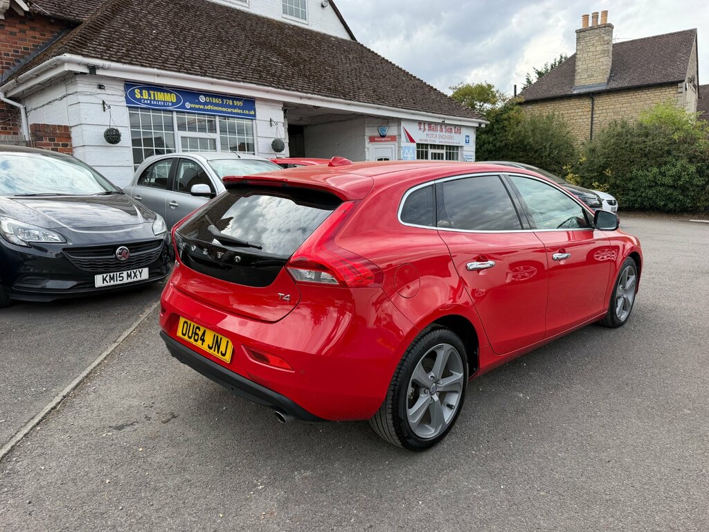 Volvo V40 Hatchback OU64JNJ Red #6