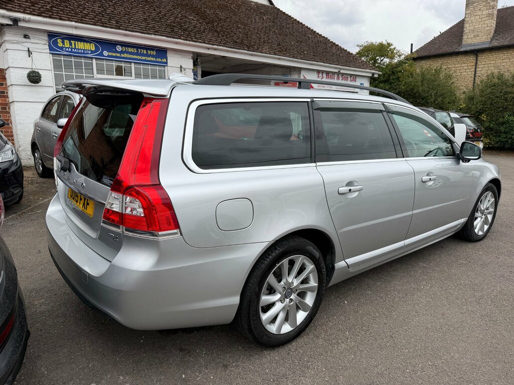 Volvo V70 Estate OU15FXF Silver #5
