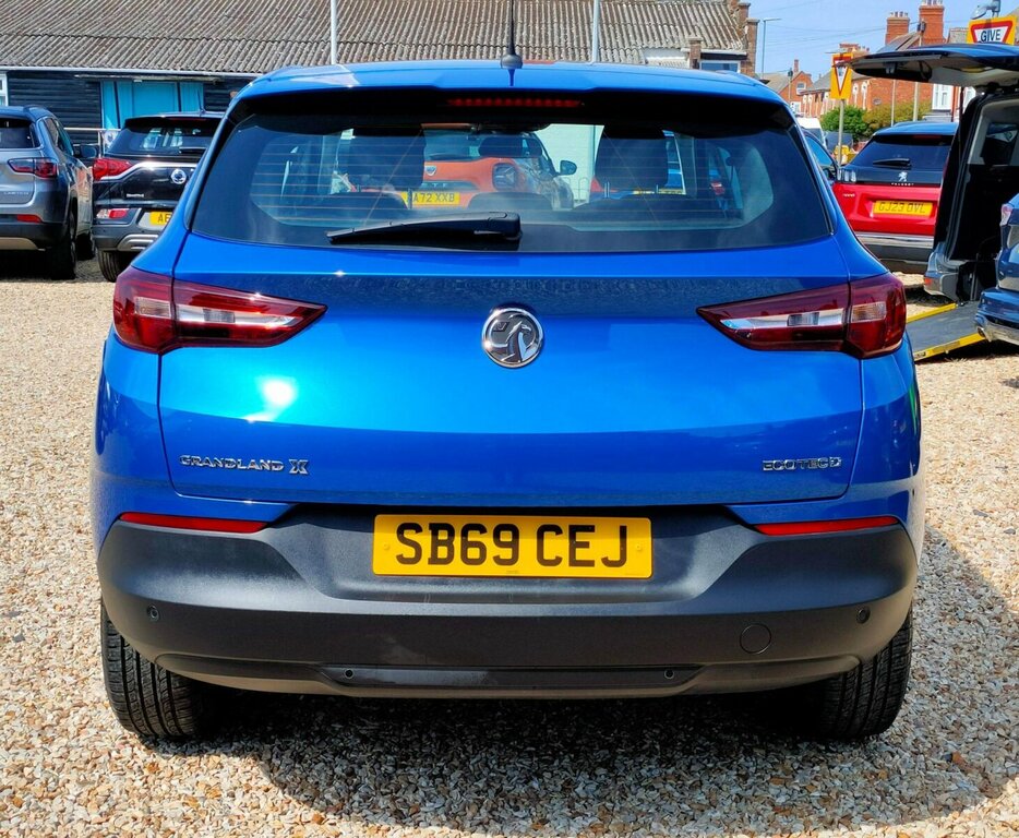 Vauxhall Grandland X 1.5 Turbo D Blueinjection Se Euro 6 Ss Blue #5
