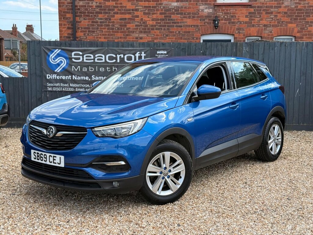 Vauxhall Grandland X 1.5 Turbo D Blueinjection Se Euro 6 Ss Blue