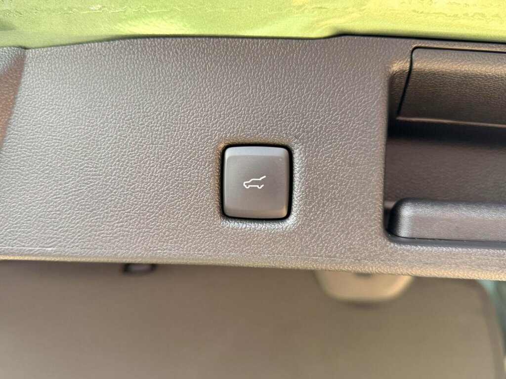 Ford Kuga 2.5H Duratec St-line X Suv Hybrid Cvt A Silver #18