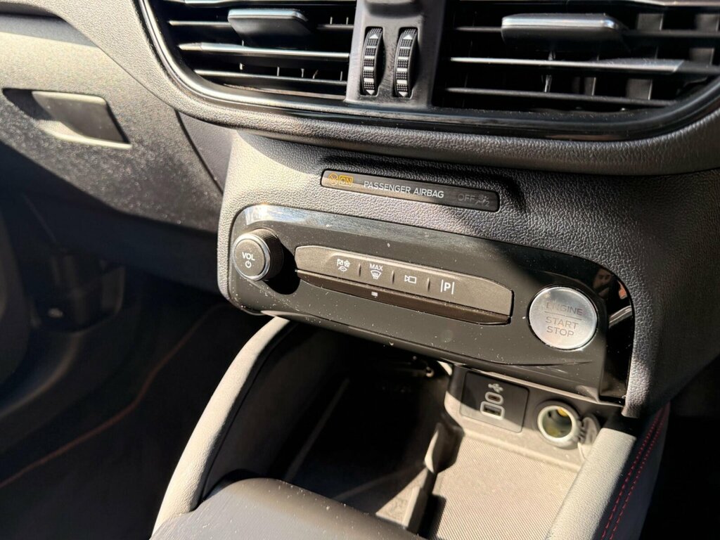Ford Kuga 2.5H Duratec St-line X Suv Hybrid Cvt A Silver #37