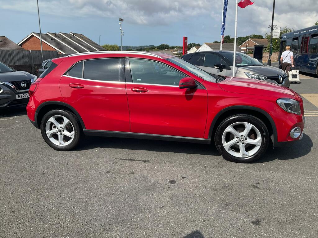 Mercedes-Benz GLA Class 1.6 Gla200 Sport Executive Suv 7G-dct Red #5