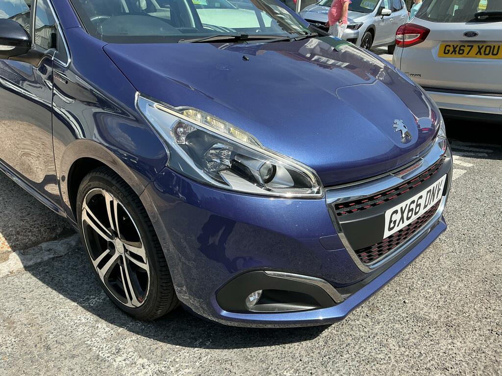 Peugeot 208 1.6 Bluehdi Gt Line Hatchback Eu Blue #2