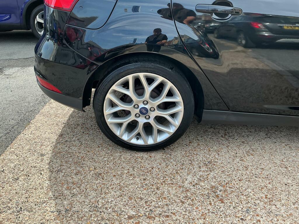 Ford Focus 1.0T Ecoboost Titanium X Hatchback Manu Black #6