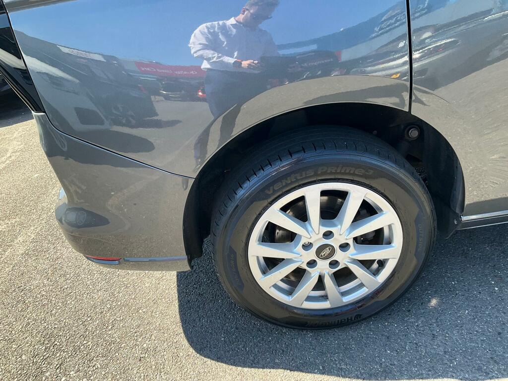 Ford Tourneo Connect 2.0 Ecoblue Titanium Mpv Euro 6 Grey #6