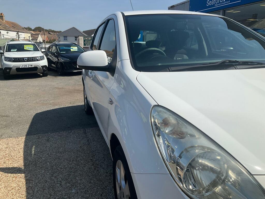 Hyundai I20 1.2 Edition Hatchback Euro 4 77 White #3