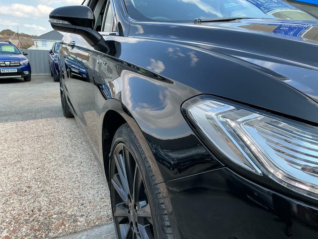 Ford Mondeo 2.0 Tdci Vignale Hatchback Powershift E Black #3