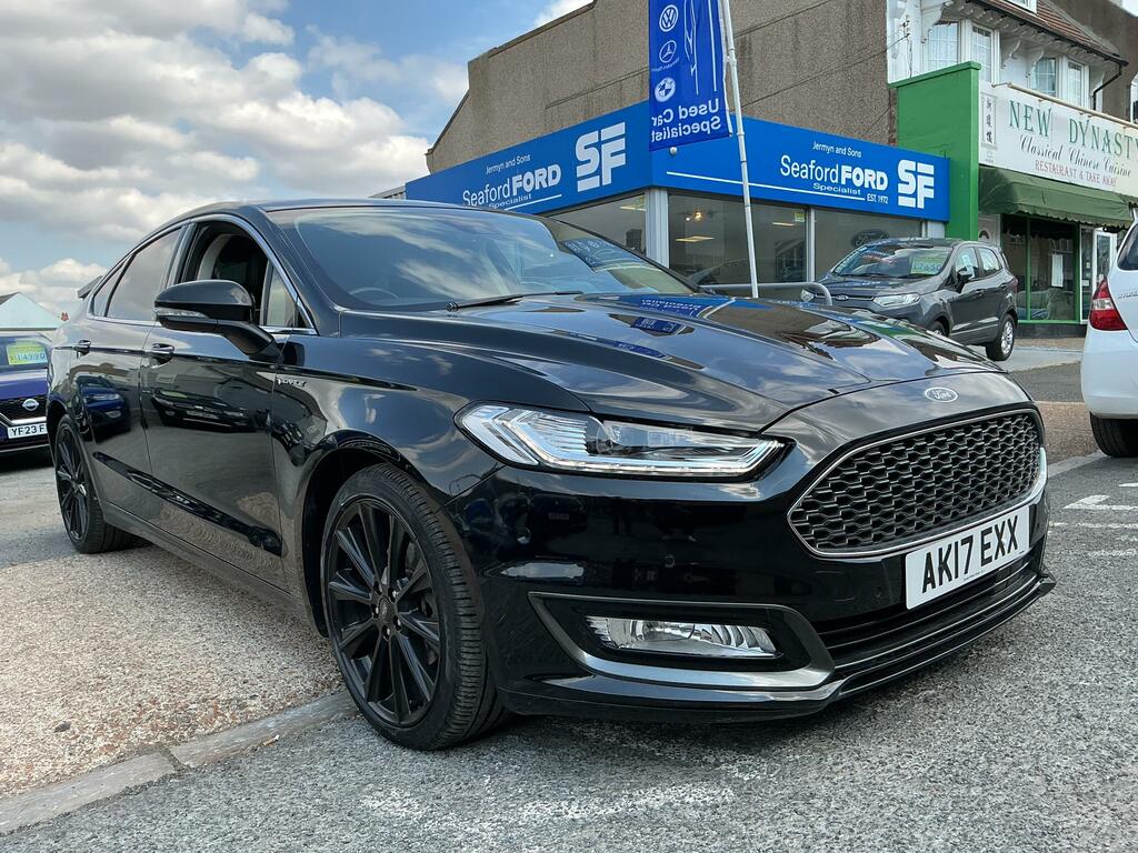 Ford Mondeo 2.0 Tdci Vignale Hatchback Powershift E Black