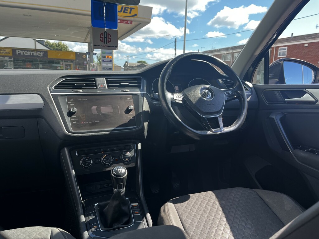 Volkswagen Tiguan R-line Blue #18