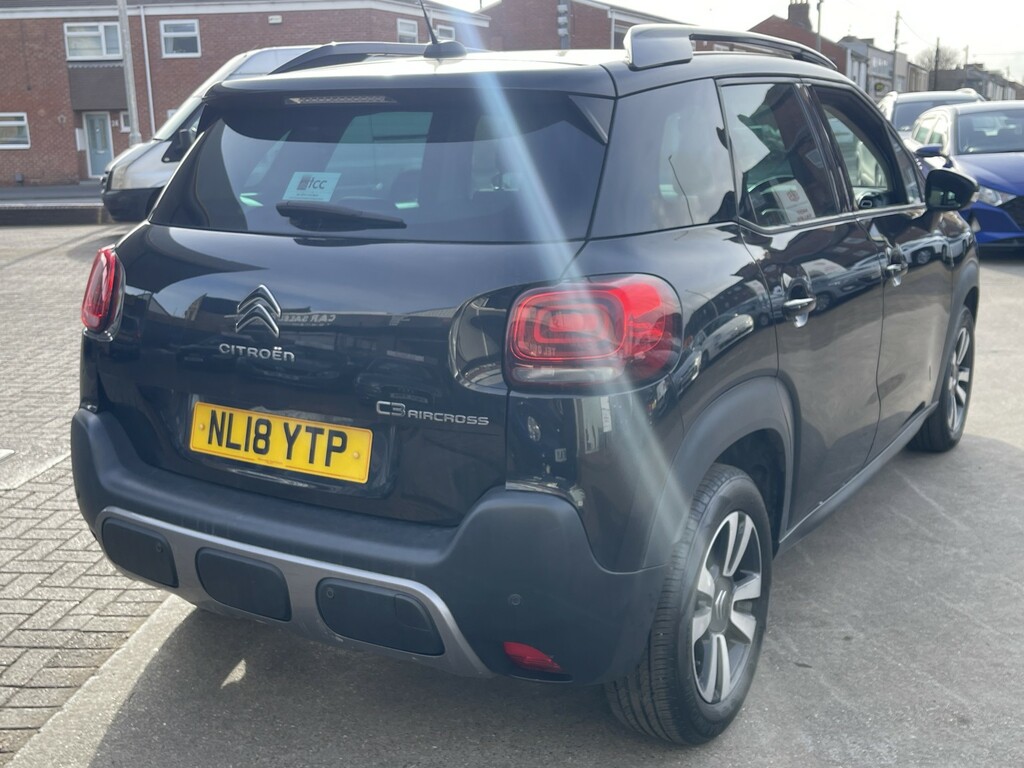 Citroen C3 Aircross 1.2 Puretech Feel Black #4