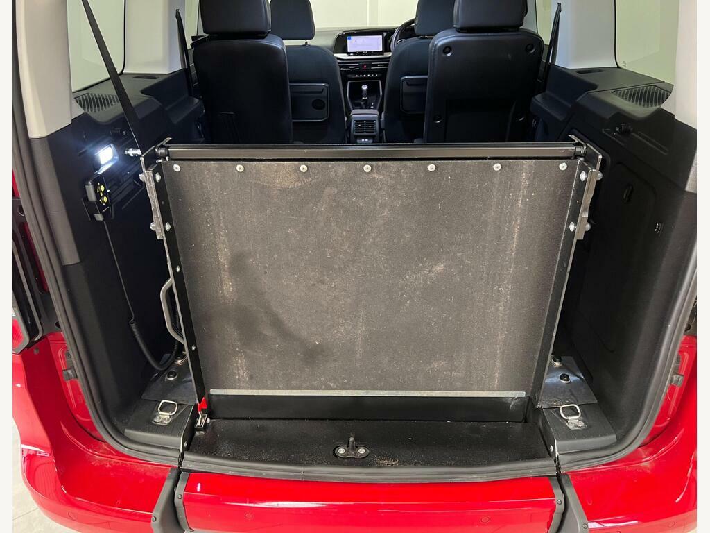 Ford Grand Tourneo Connect Titanium Grey #32