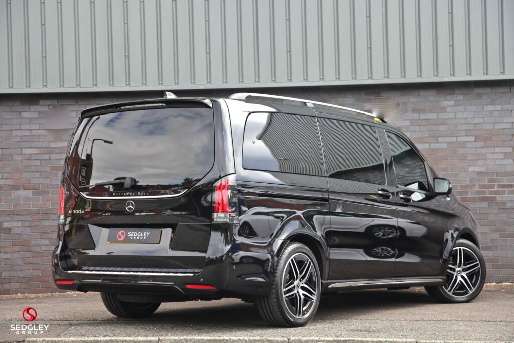 Mercedes-Benz V Class V220 D Amg Line 9G-tronic Extra Long Black #11