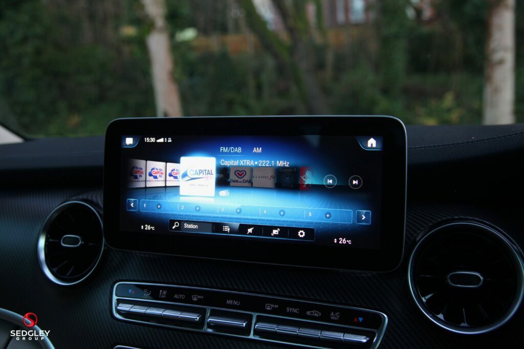 Mercedes-Benz V Class V220 D Amg Line 9G-tronic Extra Long Black #36