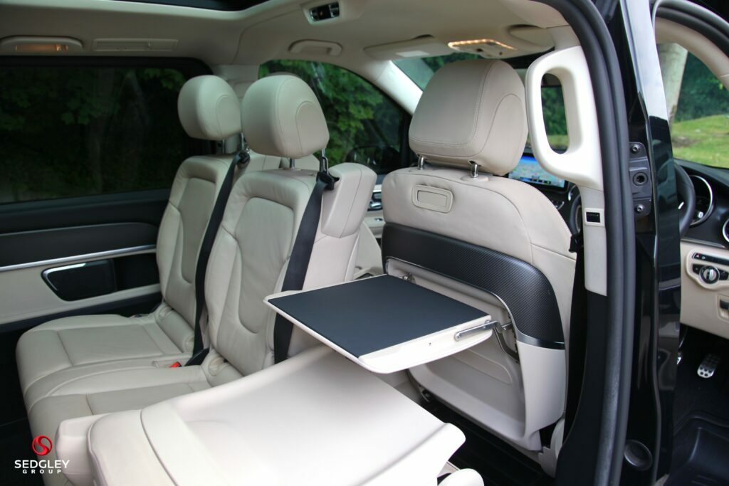 Mercedes-Benz V Class V220 D Amg Line 9G-tronic Extra Long Black #25