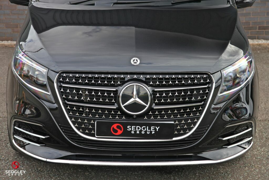 Mercedes-Benz V Class 2.0 V300d Amg Line G-tronic Euro 6 S S Lwb Black #5