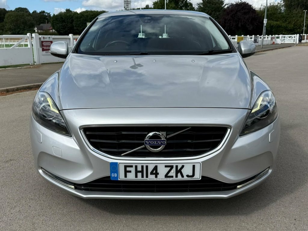 Volvo V40 1.6L Se Lux Silver #6