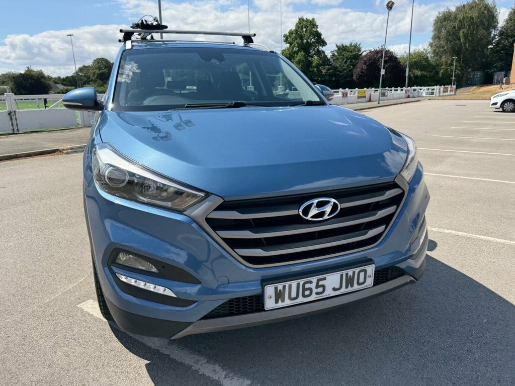 Hyundai Tucson Crdi Premium 5-Door Beige #19