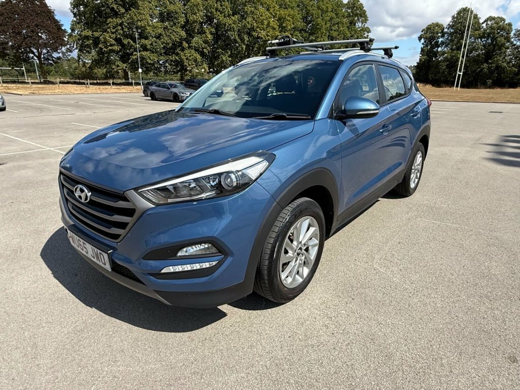 Hyundai Tucson Crdi Premium 5-Door Beige #63