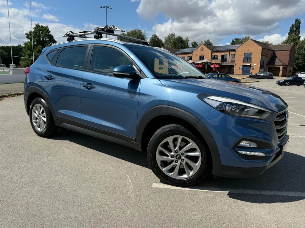 Hyundai Tucson Crdi Premium 5-Door Beige #15