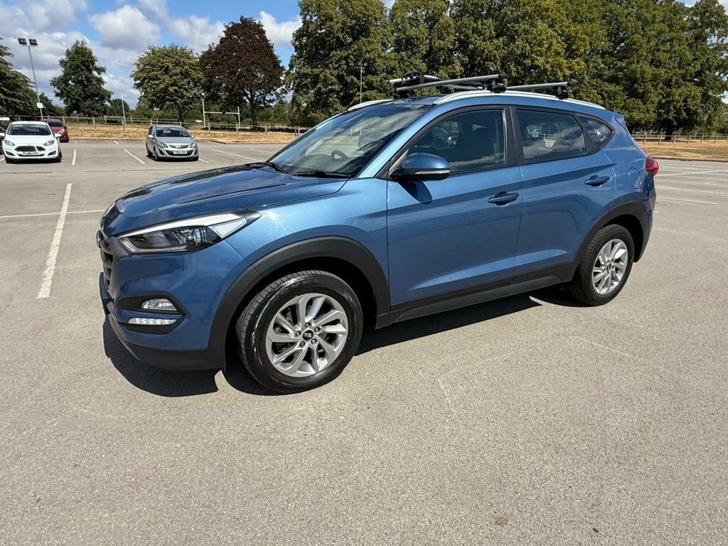 Hyundai Tucson Crdi Premium 5-Door Beige #59
