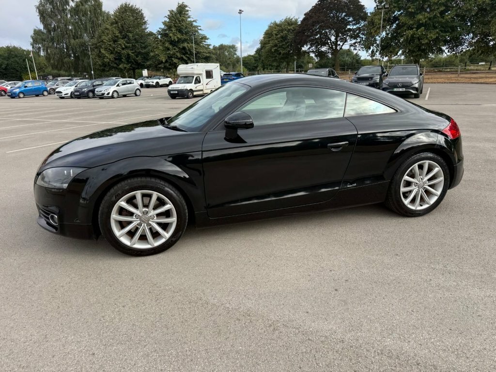 Audi TT 1.8L Sport Black #5