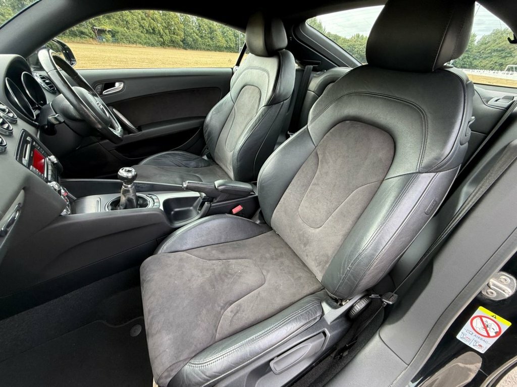Audi TT 2.0 Tfsi Black Edition S Tronic Quattro Euro 5 Black #32