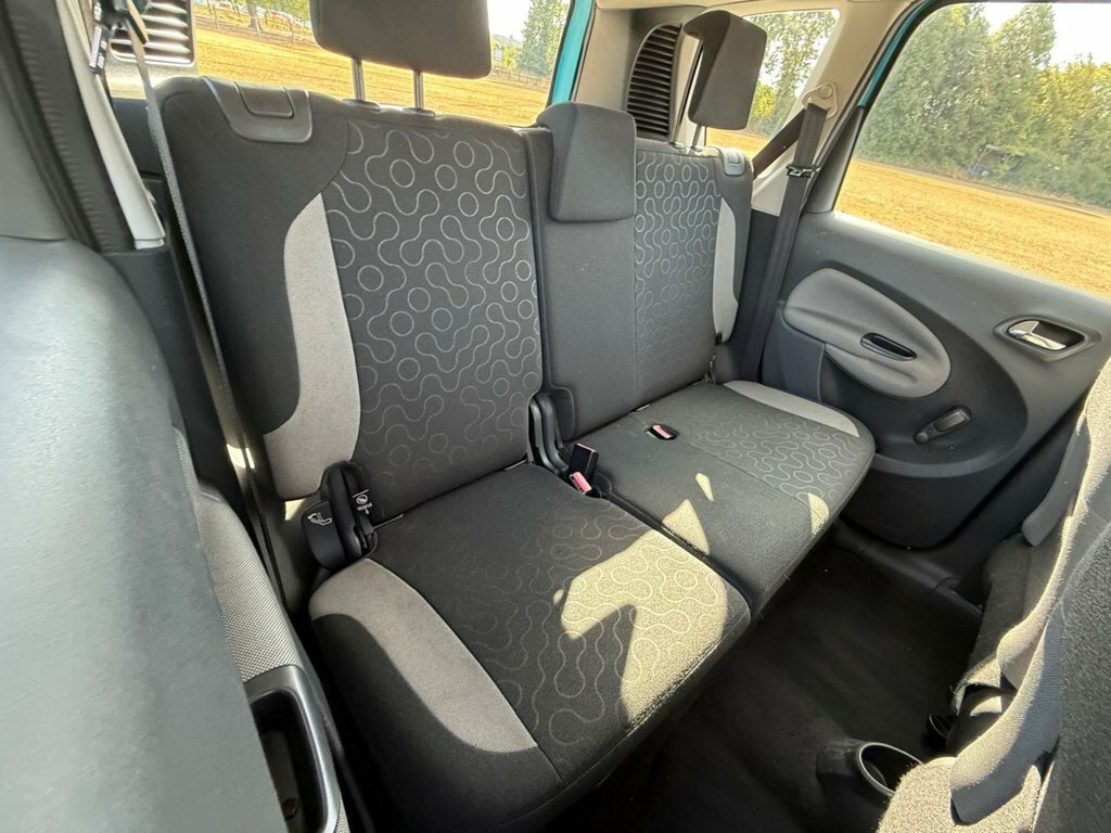 Citroen C3 Picasso Picasso 1.6 Hdi Exclusive Euro 5 White #25