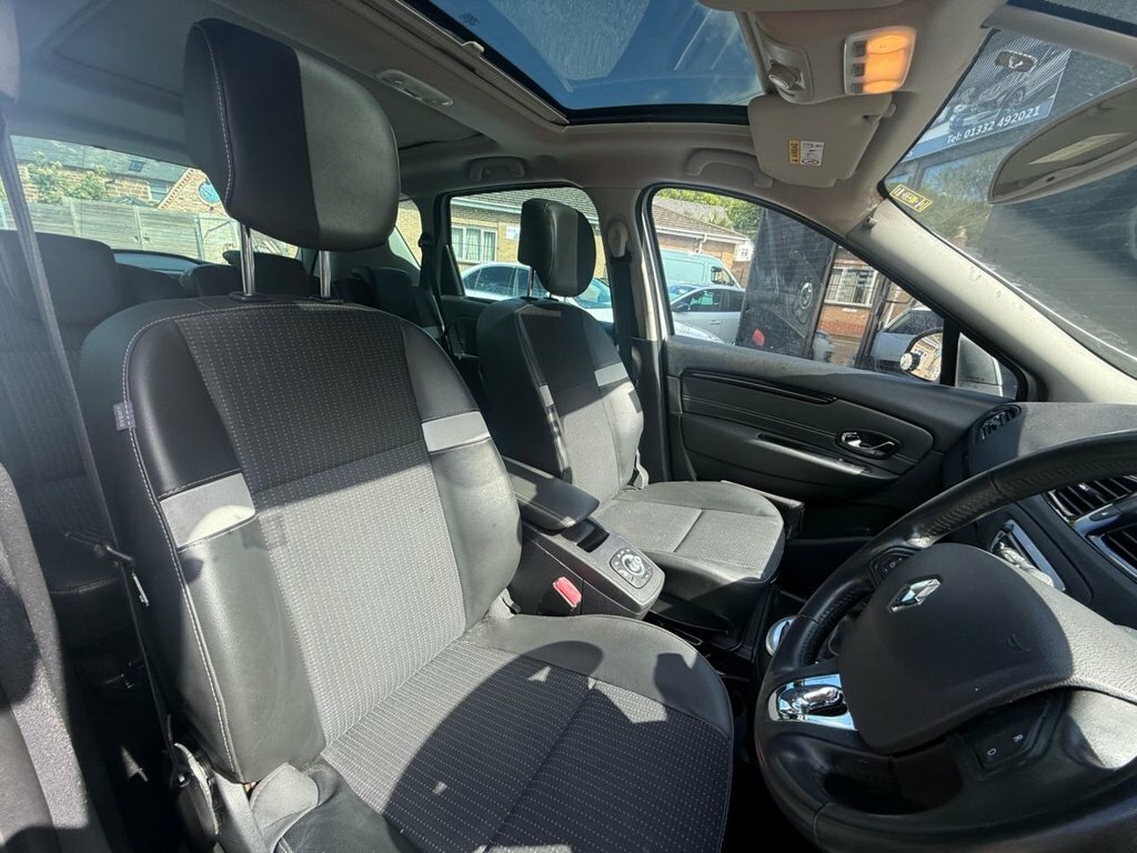 Renault Scenic 1.5L Dynamique Tomtom Silver #3