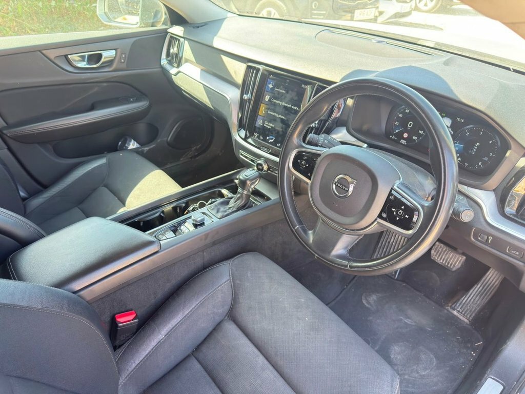 Volvo V60 2L Momentum Plus Grey #4