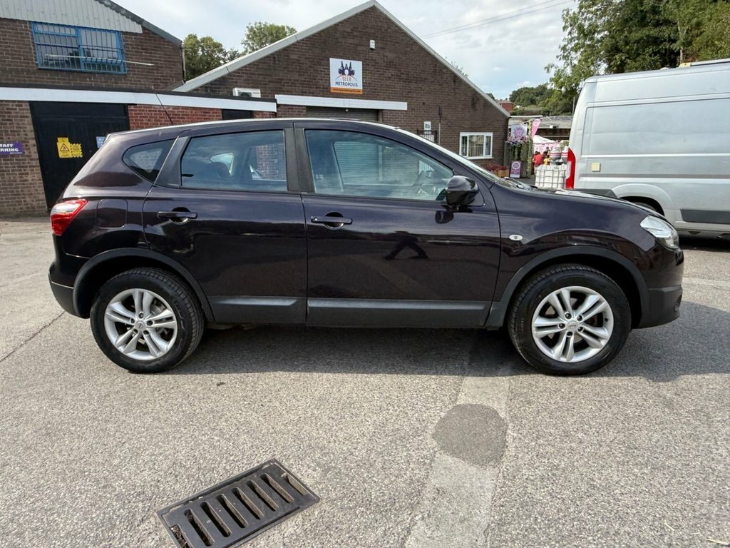 Nissan Qashqai 1.6 Acenta 2Wd Euro 5 Ss White #24