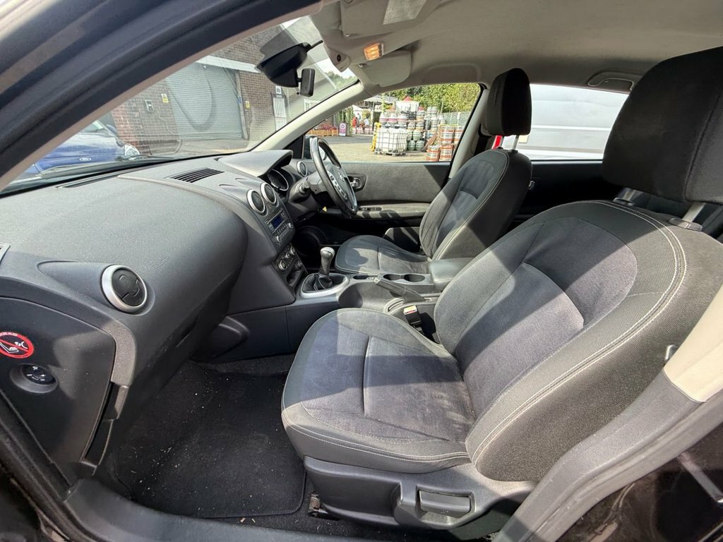 Nissan Qashqai 1.6 Acenta 2Wd Euro 5 Ss White #10
