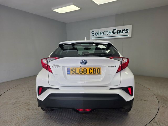Toyota C-Hr 1.8 Vvt-h Icon Suv Hybrid Cvt Euro 6 S White #4