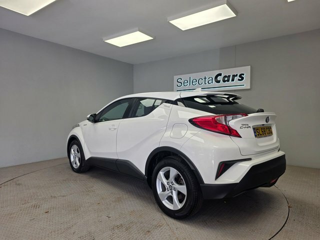 Toyota C-Hr 1.8 Hybrid Dynamic #35