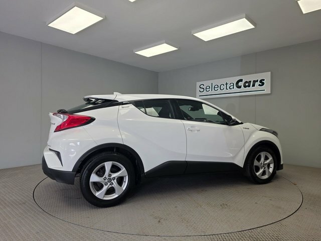 Toyota C-Hr 1.8 Hybrid Dynamic #10