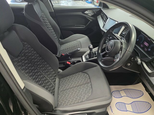 Audi A1 Sportback Sport 25 Tfsi 95 Ps S Tronic White #25