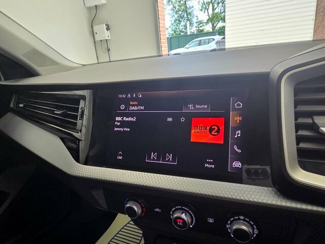 Audi A1 Sportback Sport 25 Tfsi 95 Ps S Tronic White #18