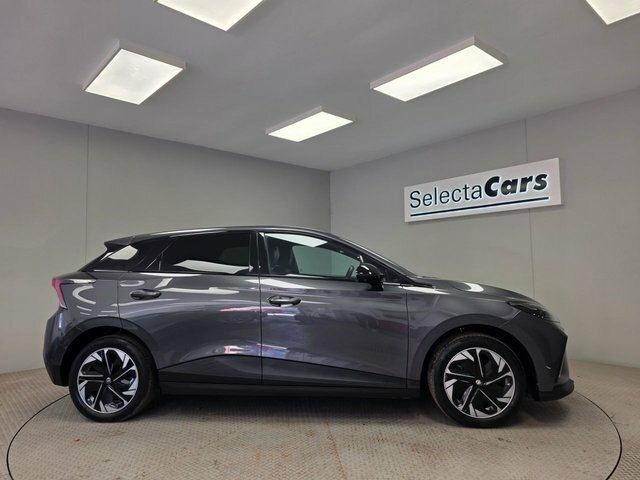 MG 1100 64Kwh Trophy Long Range Hatchback Aut Grey #5