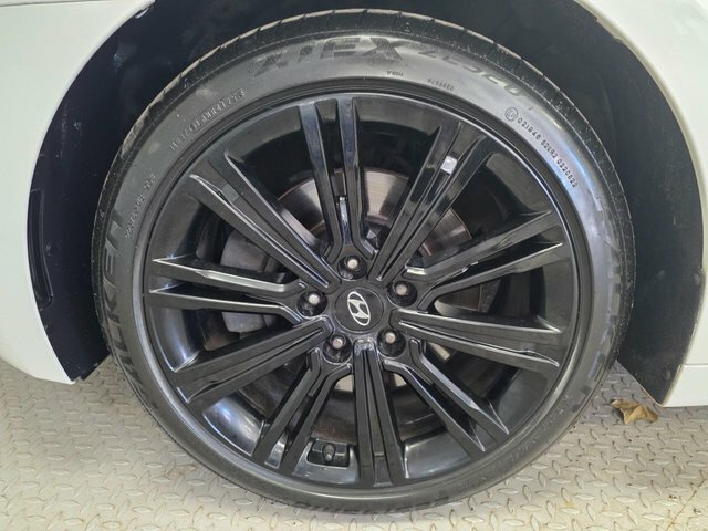 Hyundai I40 Saloon 1.7 Crdi Blue Drive Se Nav Euro 6 Ss Black #16