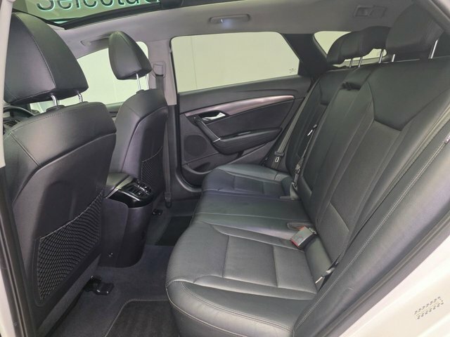 Hyundai I40 Saloon 1.7 Crdi Blue Drive Se Nav Euro 6 Ss Black #45