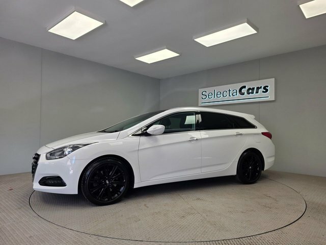 Hyundai I40 Saloon 1.7 Crdi Blue Drive Se Nav Euro 6 Ss Black #10