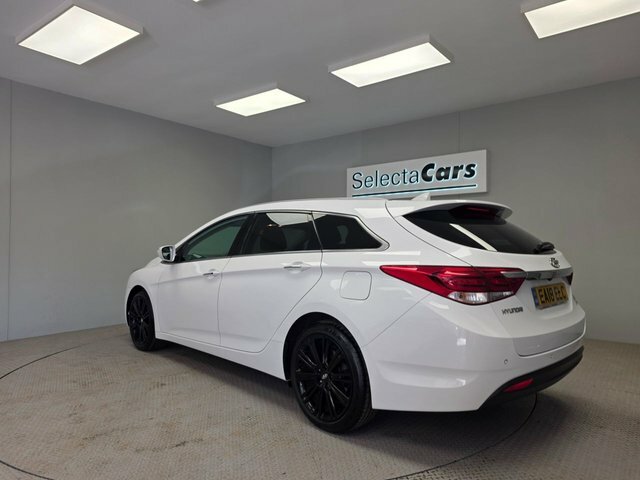 Hyundai I40 1.7 Crdi Blue Drive Premium Tourer Manu White #2