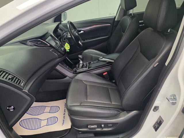 Hyundai I40 Saloon 1.7 Crdi Blue Drive Se Nav Euro 6 Ss Black #42