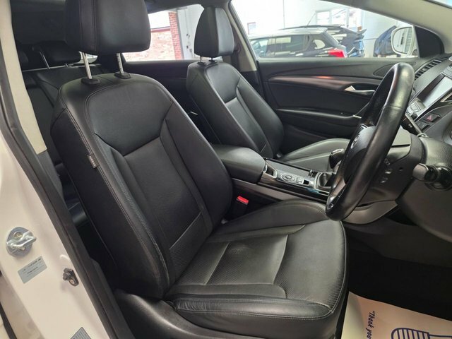 Hyundai I40 Saloon 1.7 Crdi Blue Drive Se Nav Euro 6 Ss Black #36